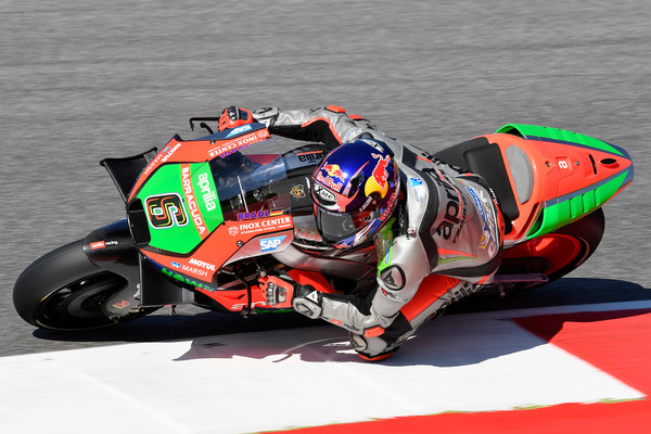 Second Spanish 2016 Motogp Round: Barcelona An Important Test Bench For The Aprilia Rs-Gp - Gresini Racing