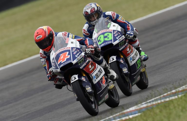 Una complicata gara sull’umido in Argentina lascia senza punti i piloti del Gresini Racing Team Moto3