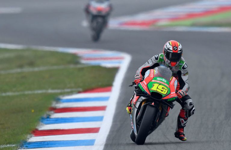 First Practice Session For Motogp At Assen: Bradl Improving On His Aprilia Rs-Gp