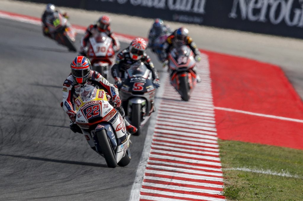 Lowes crashes out while fighting for the podium at Misano - Gresini Racing