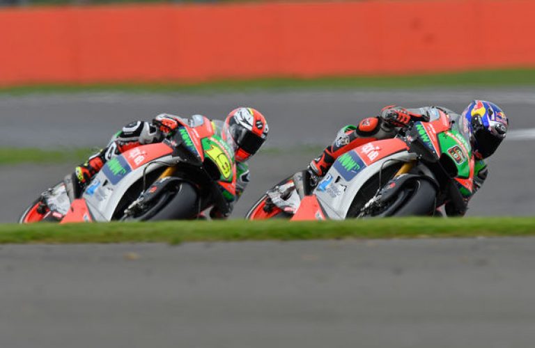 Sesta E Settima Fila Per Le Aprilia A Silverstone