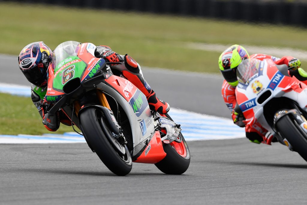 Both Aprilias in the points in Australia: Bradl just outside the top ten, twelfth place for Bautista - Gresini Racing