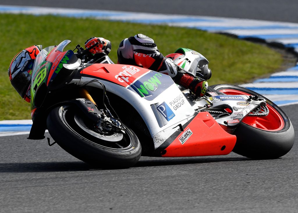Both Aprilias in the points in Australia: Bradl just outside the top ten, twelfth place for Bautista - Gresini Racing