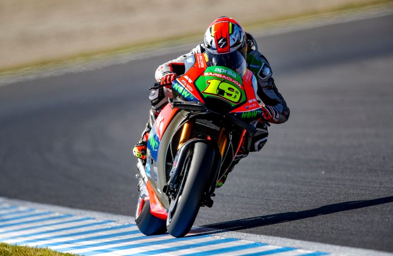 Competitiva in prova, Aprilia si candida a protagonista della gara di Motegi: Bautista centra la Q2, Bradl la sfiora
