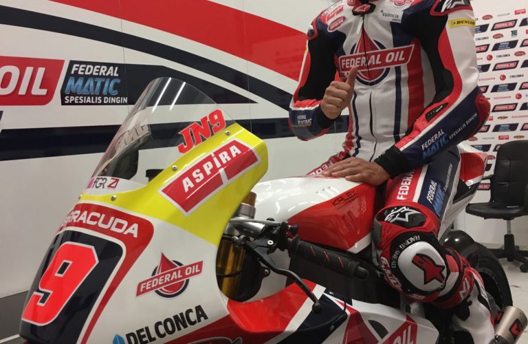 Positive debut for Jorge Navarro aboard the Team Federal Oil Gresini Moto2 Kalex