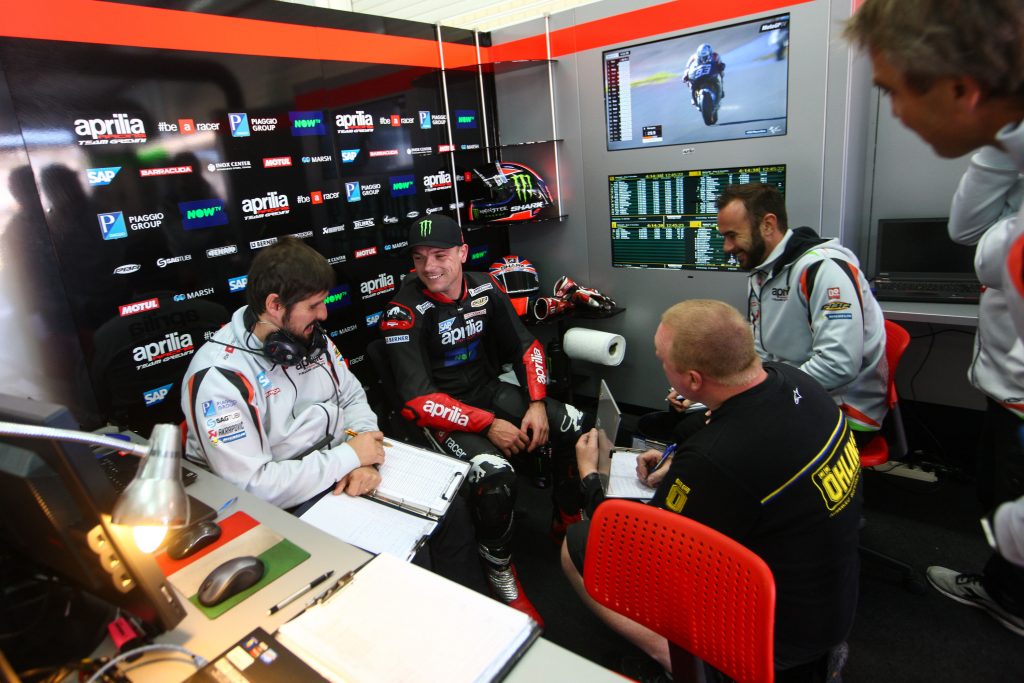 Iniziato a Valencia il 2017 dell’Aprilia Racing Team Gresini: in pista per i primi test Sam Lowes e Aleix Espargarò - Gresini Racing