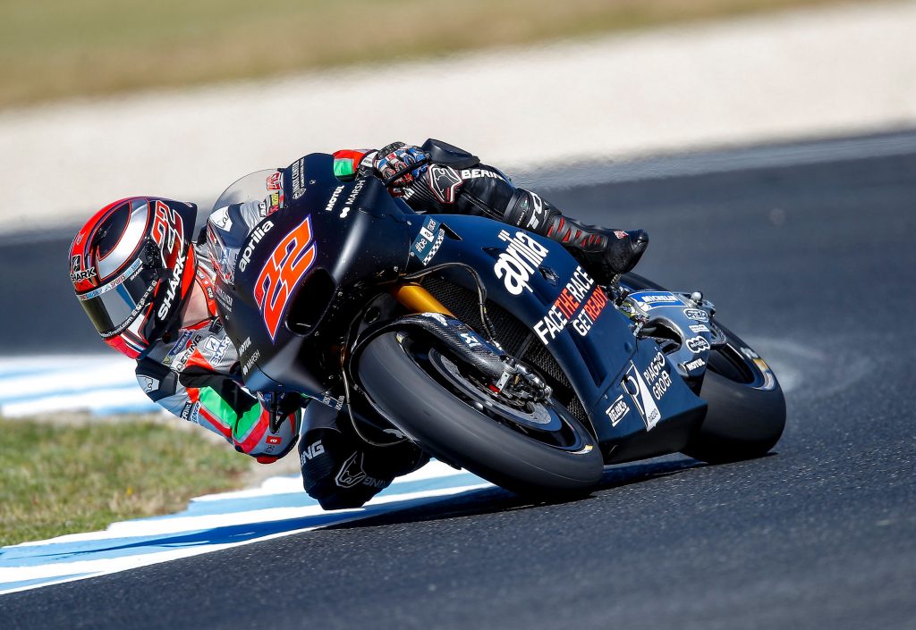 Positive tests for Aprilia at Phillip Island: Espargarò fast and consistent on his 2017 RS-GP, Lowes also making clear progress - Gresini Racing