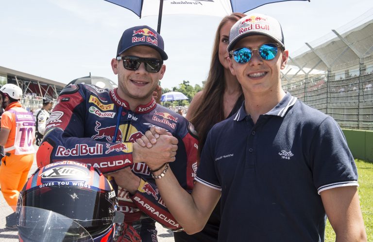 DIGGIA STELLA NEL PADDOCK SBK A IMOLA
