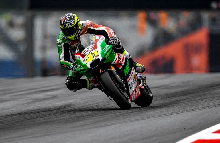 ALEIX ESPARGARO’ VELOCE NELLA PRIMA GIORNATA IN AUSTRIA