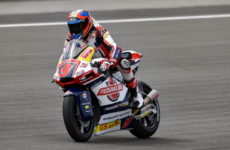 NAVARRO TO RESUME BATTLE AT BRNO   