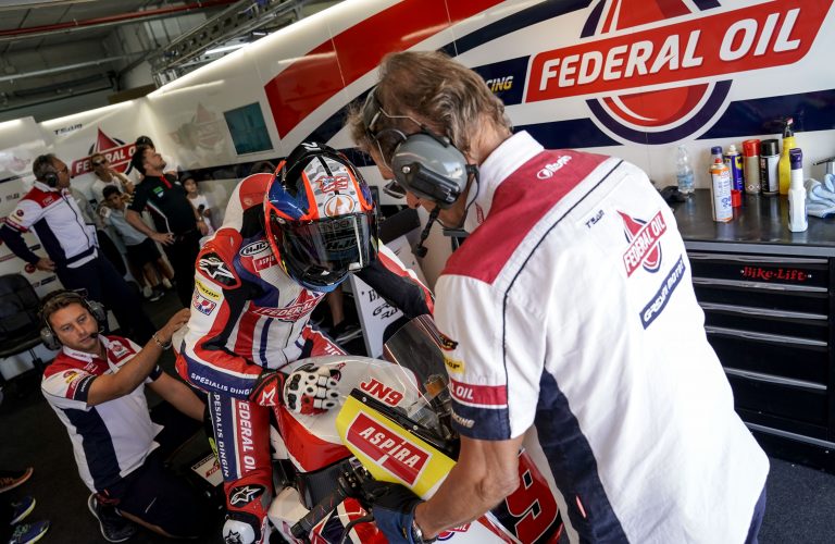 NAVARRO TARGETS PODIUM AFTER POSITIVE QUALIFYING   
