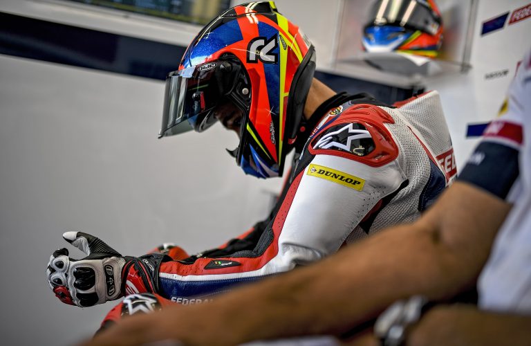 RECOVERING NAVARRO TO TRY AND RACE AT VALENCIA   