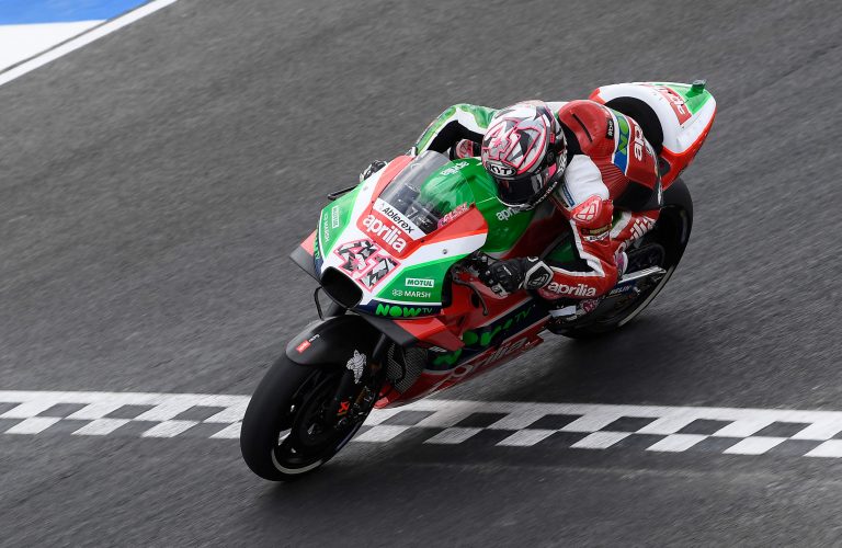 NEL PRIMO GIORNO DI PROVE DEL GP DI ARGENTINA APRILIA PORTA ENTRAMBI I PILOTI A RIDOSSO DELLA TOP-TEN