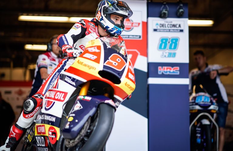 CHALLENGING QUALIFYING FOR NAVARRO AT COTA   