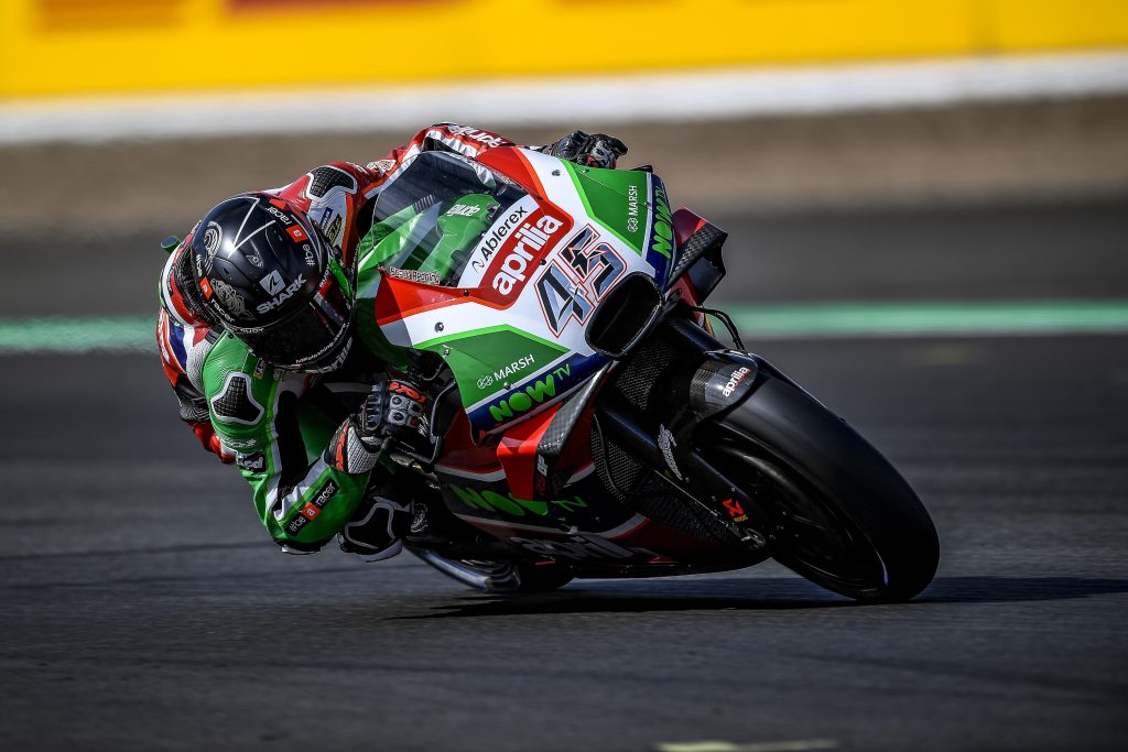 ESPARGARÓ 16TH AND REDDING 20TH AT THE END OF THE FIRST DAY OF PRACTICE AT SILVERSTONE - Gresini Racing