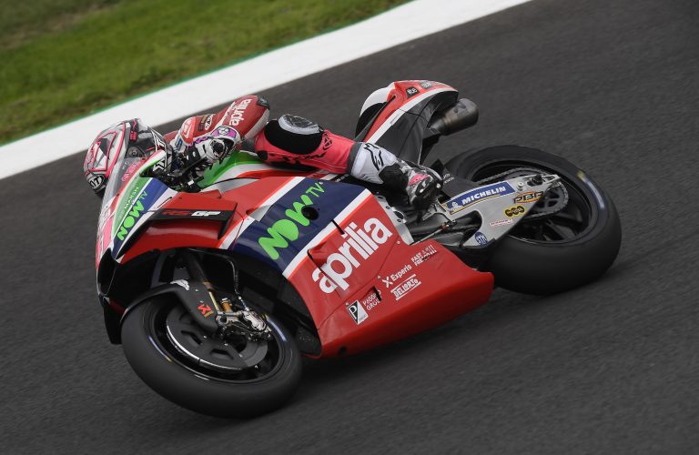 ESPARGARÓ 16TH AND REDDING 20TH AT THE END OF THE FIRST DAY OF PRACTICE AT SILVERSTONE