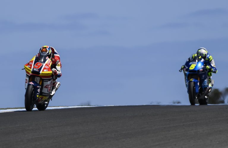 NAVARRO DOES NOT SHINE UNDER PHILLIP ISLAND’S SUN   
