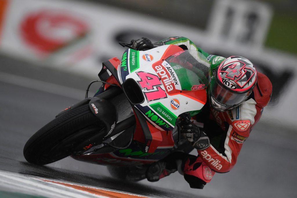 THE APRILIAS DO WELL IN VALENCIA ON THE FIRST DAY OF PRACTICE - Gresini Racing