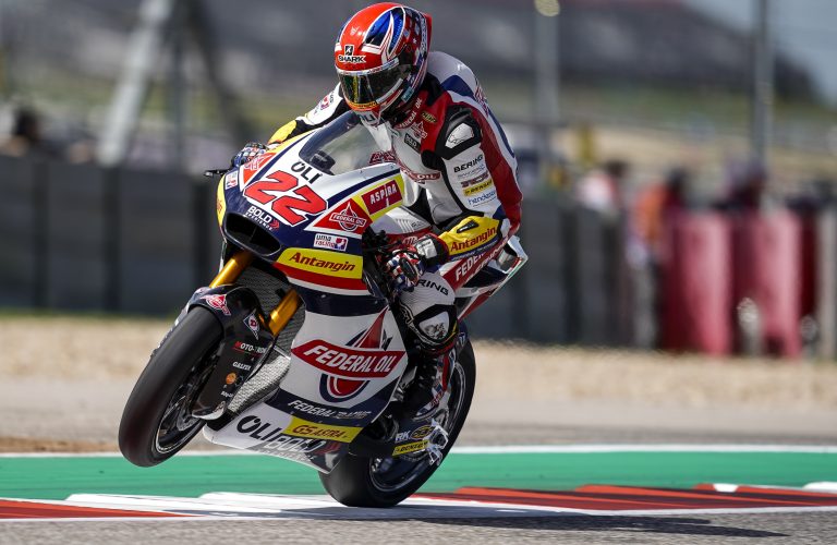 SAM LOWES ALSO ON FRONT ROW IN TEXAS