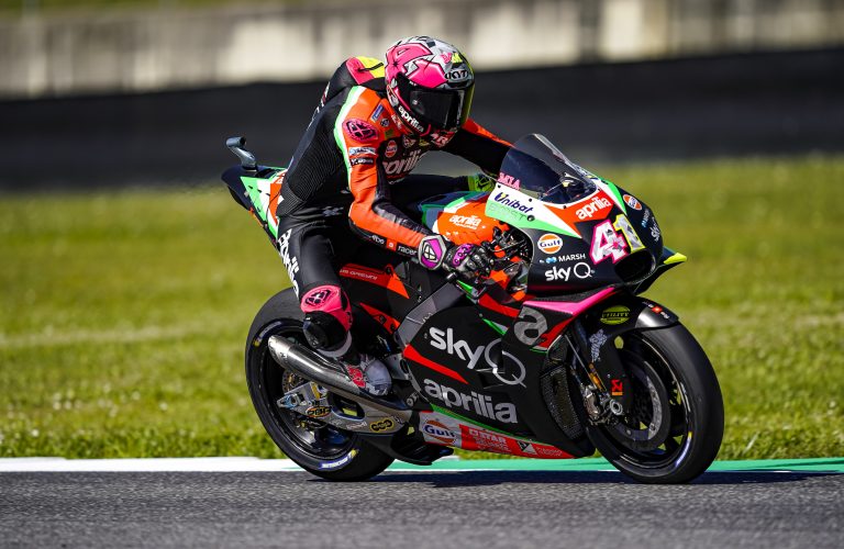 MUGELLO: IN VERY CLOSE STANDINGS ALEIX AND ANDREA BATTLE FOR THE TOP TEN