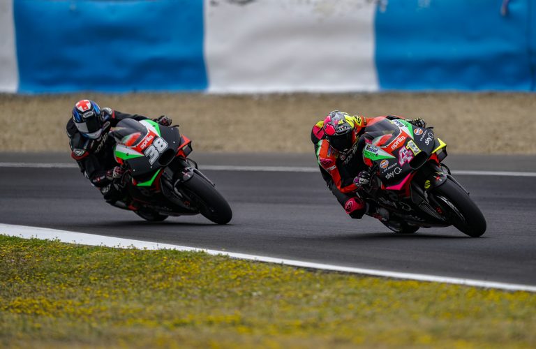 ALEIX AND BRADLEY WORKED ON DEVELOPMENT OF THE 2019 RS-GP AT JEREZ