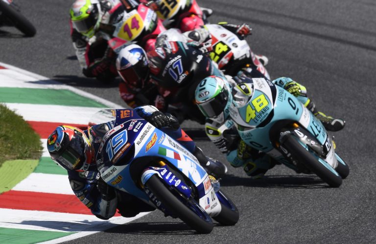 DISAPPOINTMENT AT MUGELLO: RODRIGO OUT EARLY ON, ROSSI FAR AWAY FROM TOP   