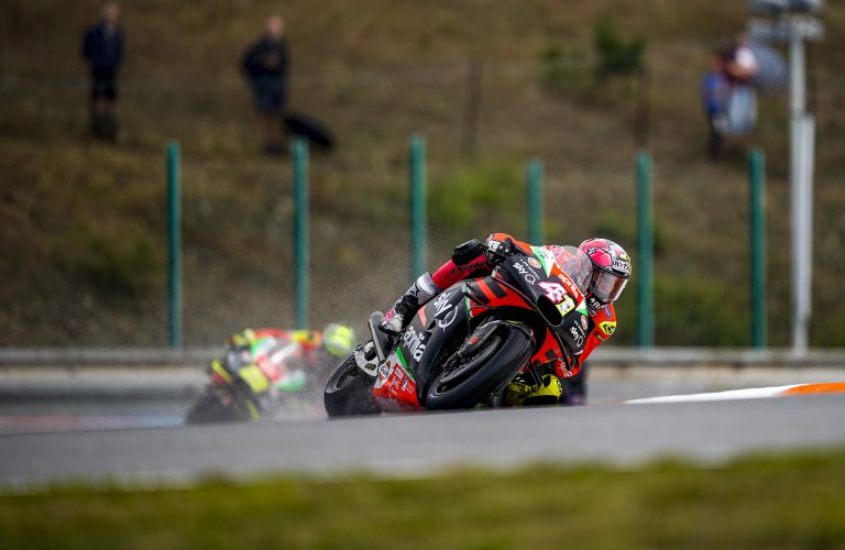 DIFFICULT WEATHER TO INTERPRET MAKES THE QUALIFIERS EVEN MORE COMPLICATED FOR ALEIX AND ANDREA