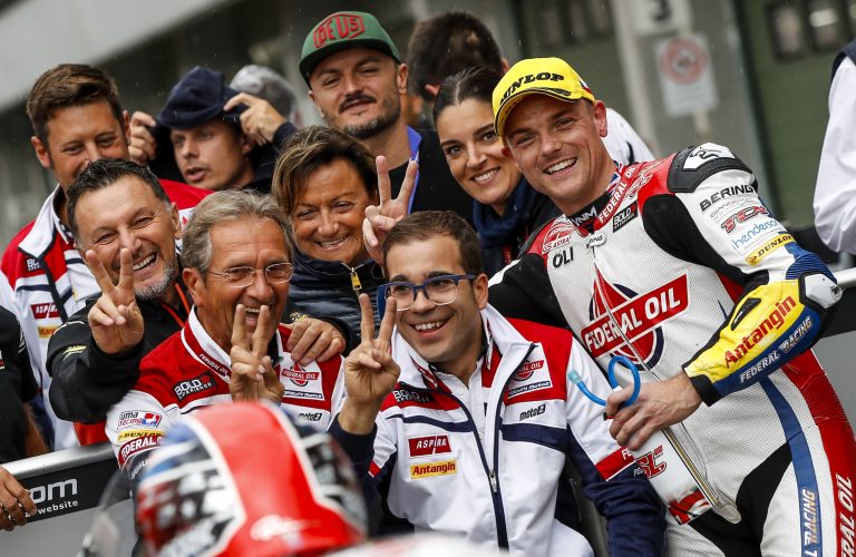 SAM LOWES BACK ON FRONT ROW AT BRNO