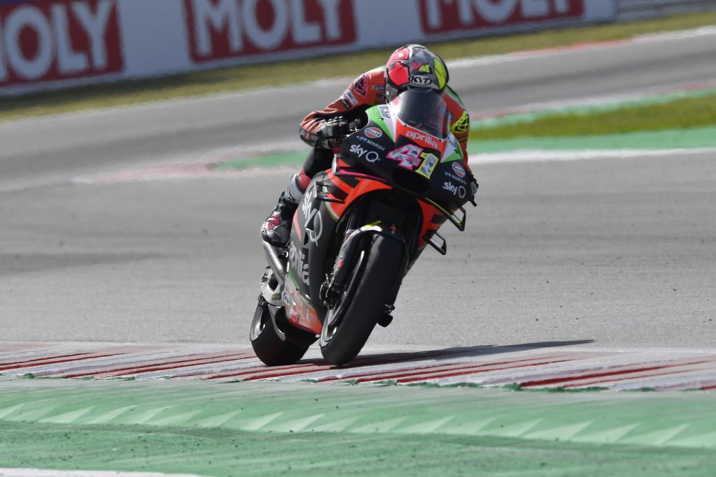 DEALING WITH POOR GRIP, ALEIX TAKES NO RISKS AND BRINGS HOME TWELFTH PLACE - Gresini Racing