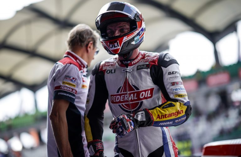 LOWES FINALLY ON A ROLL AS HE FINISHES 7TH IN SEPANG QUALIFYING   