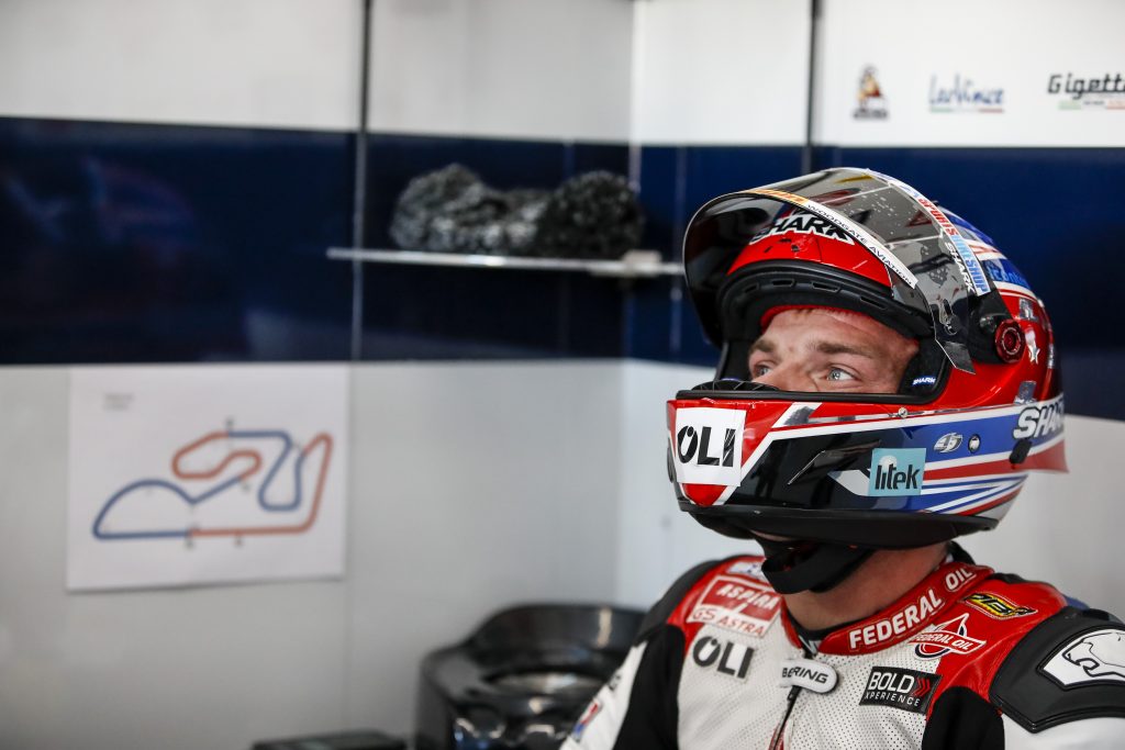 LOWES AMONG THE QUICKEST ON FRIDAY AT CHESTE    - Gresini Racing