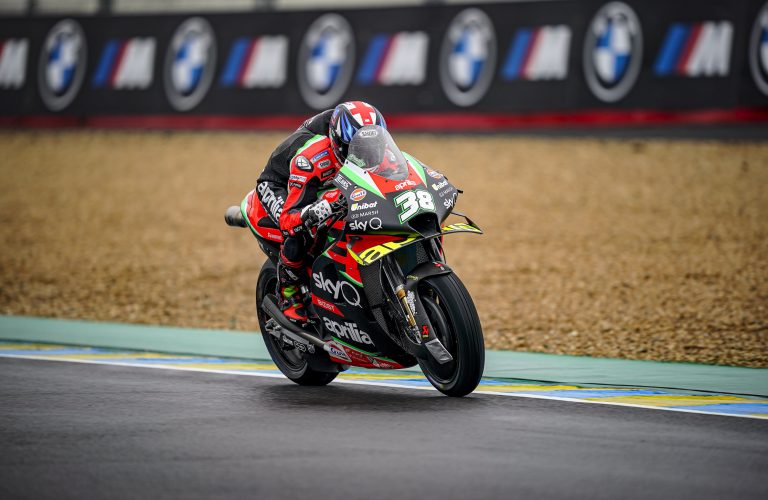 THE LE MANS MOTOGP WEEKEND BEGINS UNDER THE SIGN OF THE WEATHER