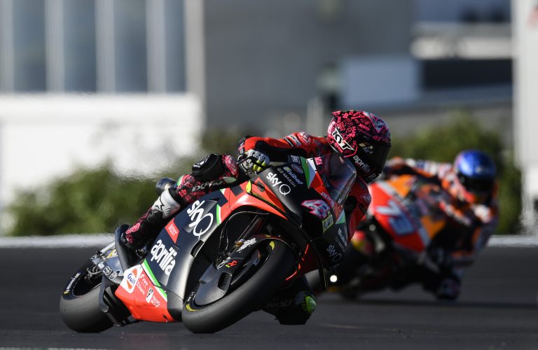 FIFTH ROW FOR ESPARGARÓ AT PORTIMÃO
