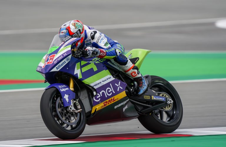 FERRARI AND MANTOVANI BEGIN MONTMELÓ CHALLENGE