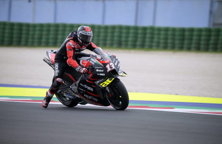 APRILIA SHINES ON THE FIRST DAY OF PRACTICE IN MISANO