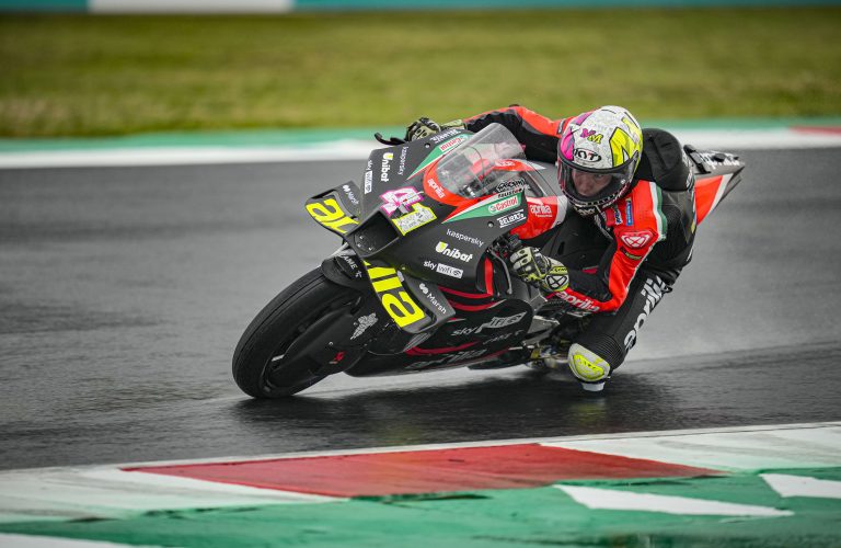 TWO APRILIAS IN THE TOP TEN ON THE FIRST DAY OF PRACTICE IN MISANO