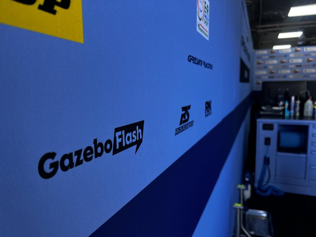 GAZEBO FLASH TECHNICAL SPONSOR OF THE TEAM GRESINI RACING MOTO2 - Gresini Racing