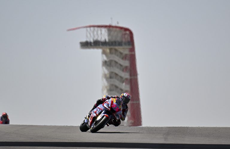 ENEA BACK TOWARDS THE FRONT AT COTA   