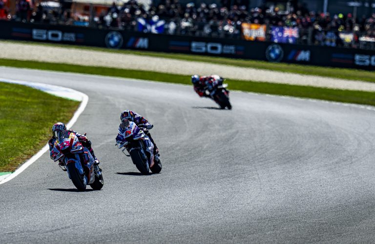 PHILLIP ISLAND: ENEA BOUNCES BACK AND STAYS IN THE TITLE RACE   