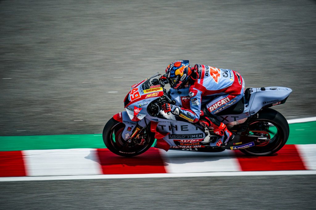 FIFTH FRONT-ROW QUALIFYING OF THE SEASON FOR A SUPERB ENEA AT SEPANG - Gresini Racing