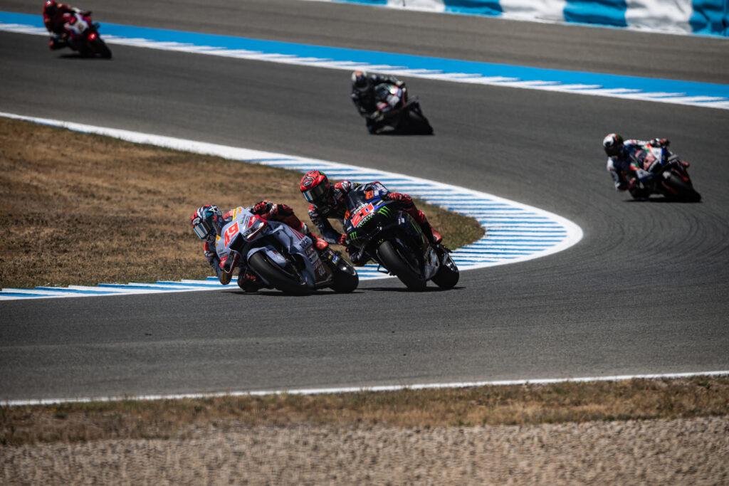 A JEREZ SPRINT RACE TO FORGET. CRASH FOR ALEX, DIGGIA OUTSIDE THE POINTS    - Gresini Racing
