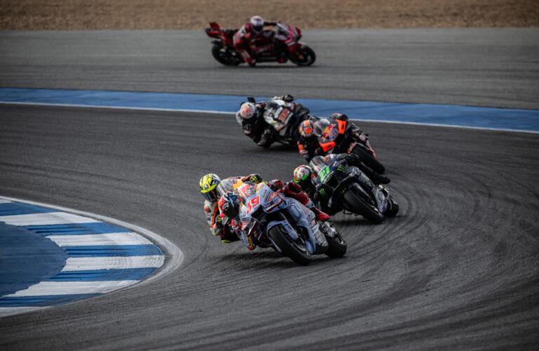 BURIRAM: ALEX CRASHES OUT OF TOP 3, DIGGIA 9th