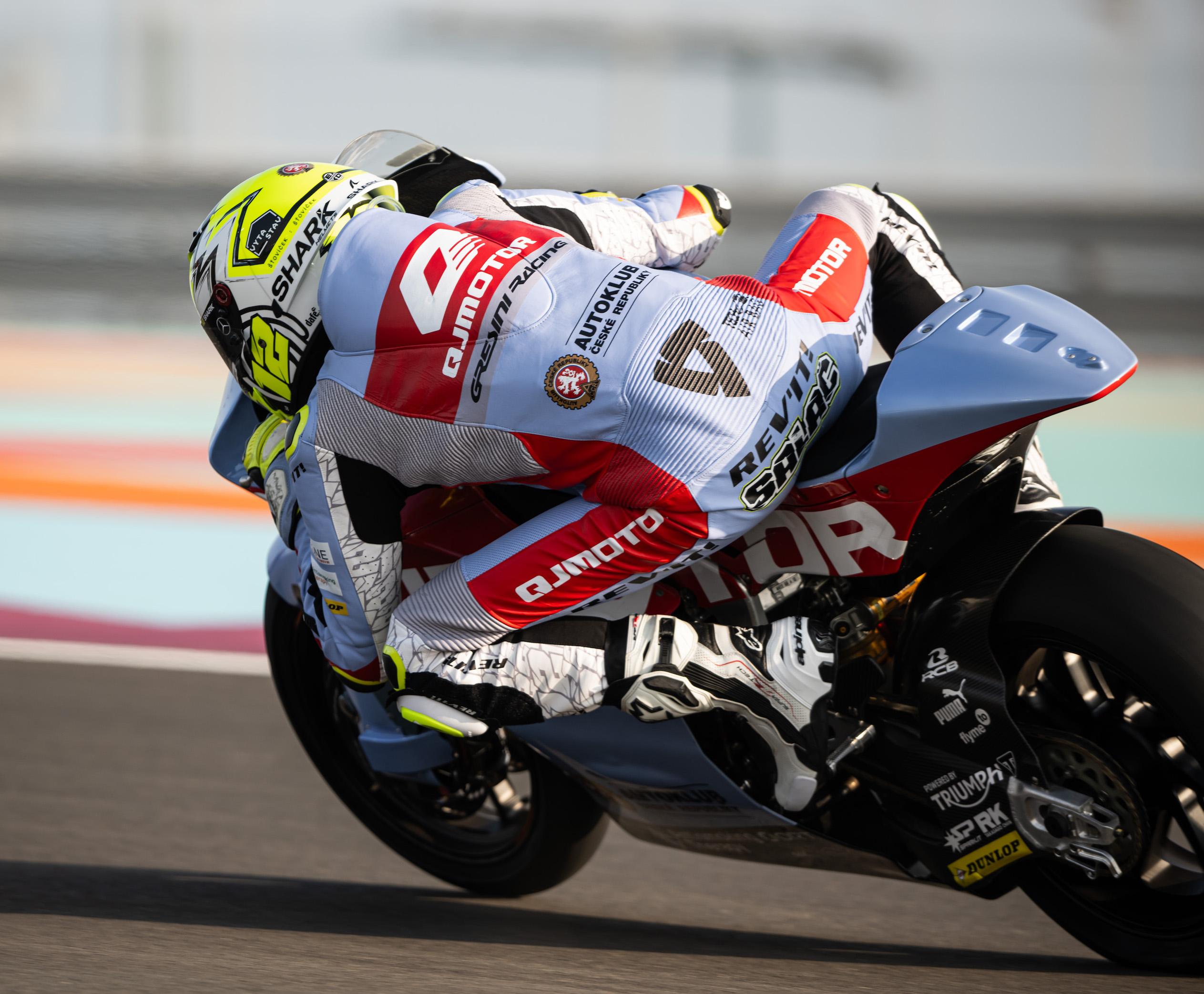 Grasini Racing CHALLENGING FRIDAY PRACTICE FOR QJMOTOR GRESINI DUO - Gresini Racing