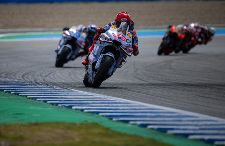S#*T HAPPENS, SPRINT RACE EDITION