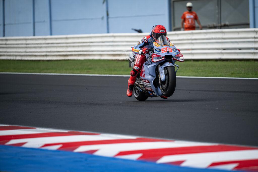 MARC RIPARTE DALLA TOP3, ALEX COSTRETTO ALLA Q1 - Gresini Racing