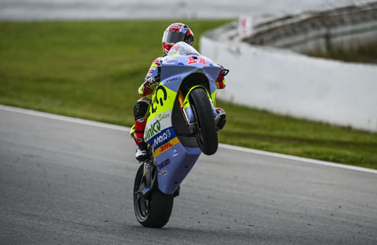 MotoE TEST: FERRARI CHIUDE I TEST AL COMANDO – SUA ANCHE LA SIMULAZIONE GARA