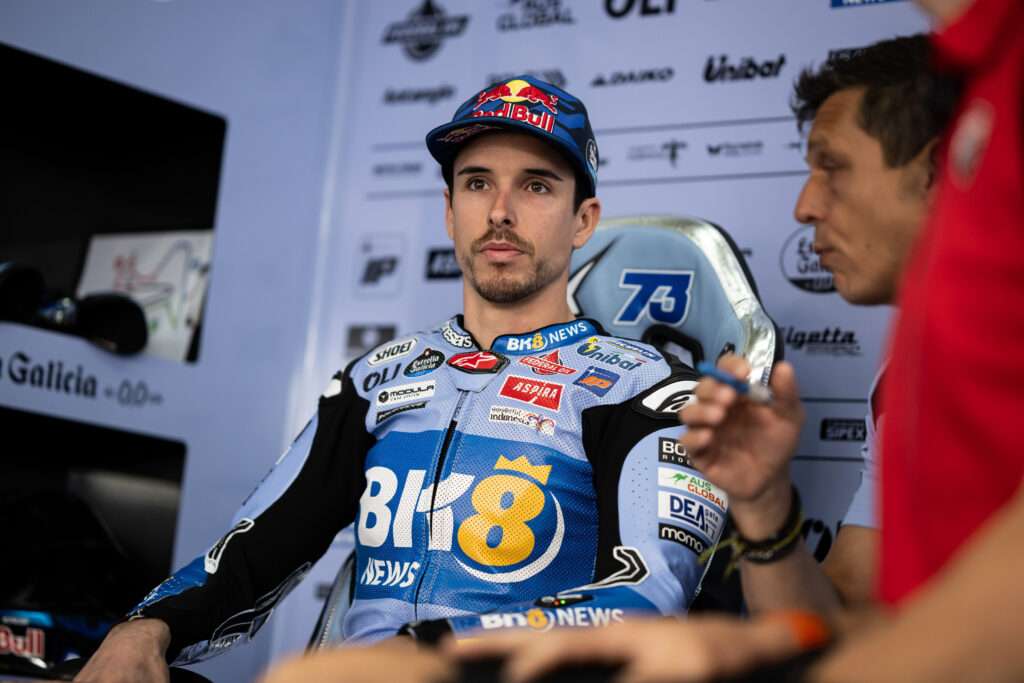 ALEX INDOMABILE, DOPPIO CRASH E RECORD DELLA PISTA. FERMIN, ALTRA Q2 EASY - Gresini Racing