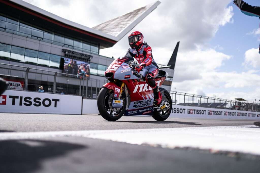 ARENAS DODICESIMO AL TRAGUARDO DI SILVERSTONE - Gresini Racing
