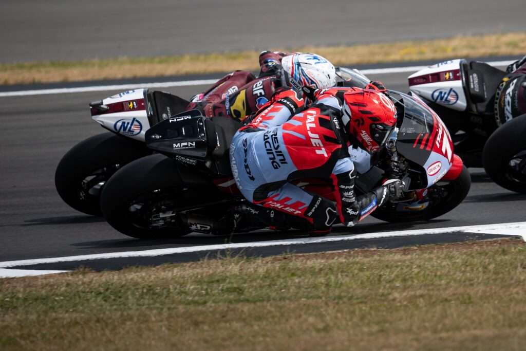 ARENAS DODICESIMO AL TRAGUARDO DI SILVERSTONE - Gresini Racing