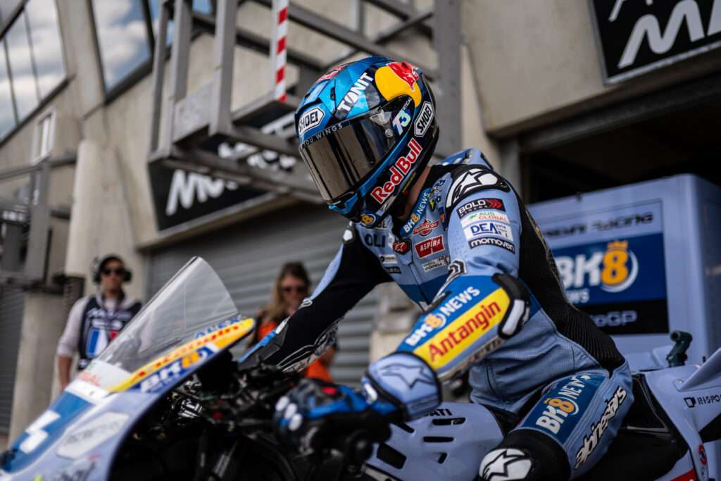 FERMIN È UN TRENO (IN ORARIO), ALEX C’È. TOP5 E Q2 PER ENTRAMBI - Gresini Racing